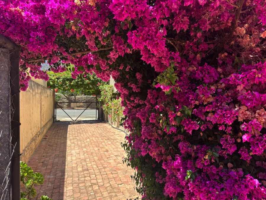 8 Bedroom Property for Sale in Barrydale Western Cape